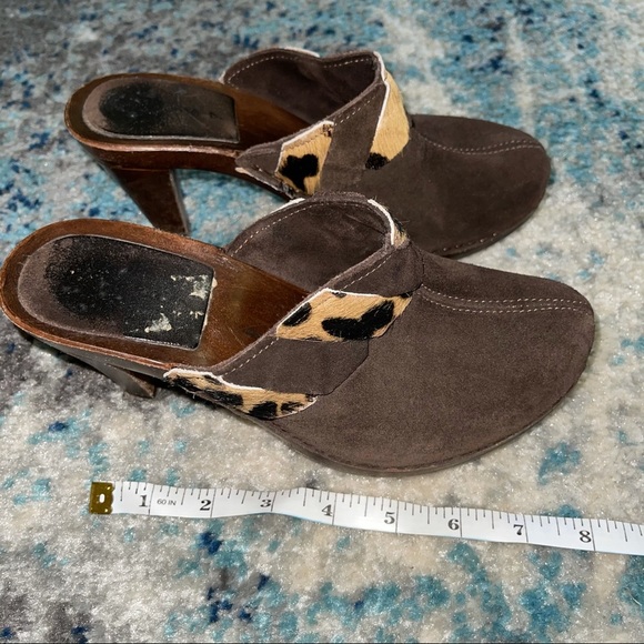 Liz Claiborne Calfskin Heeled Mules - Picture 4 of 8